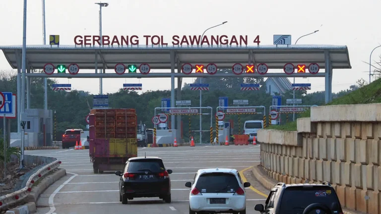 14 Menitan ke TOL Sawangan